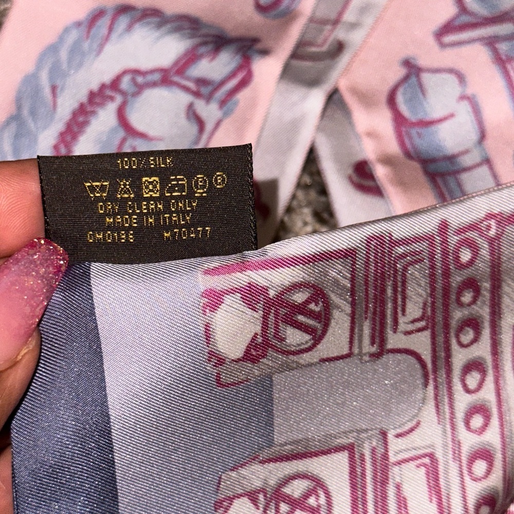 Louis Vuitton Chess Bandeau - Picture 3 of 7